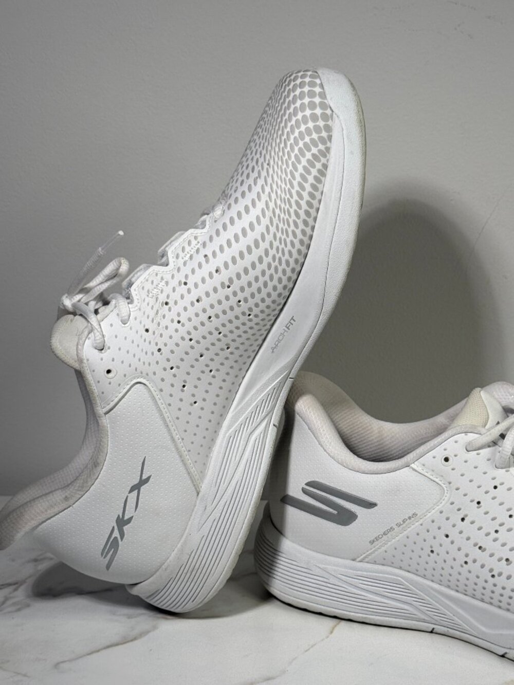 Skechers Viper Court Reload Mens 11.5 White Gray Pickleball Shoes Slip-in SKX